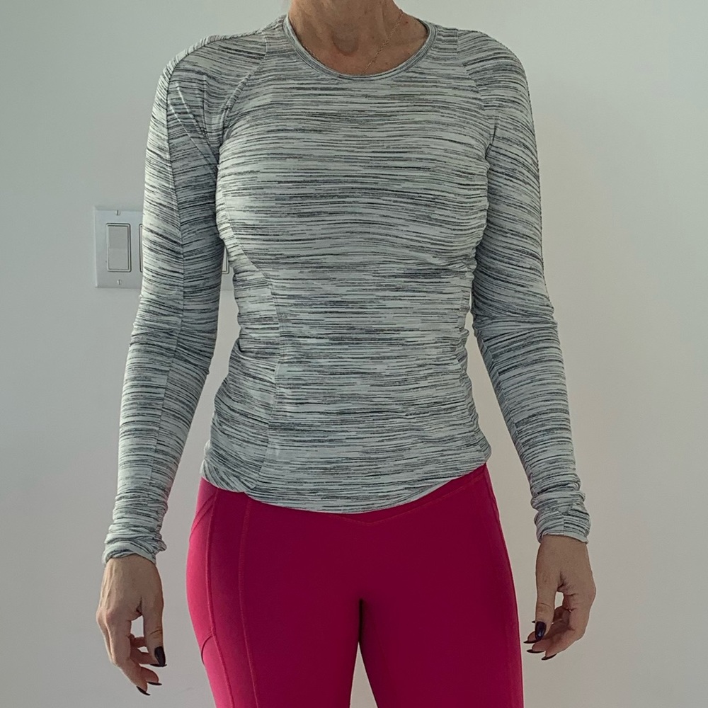 Lululemon long sleeve shirt